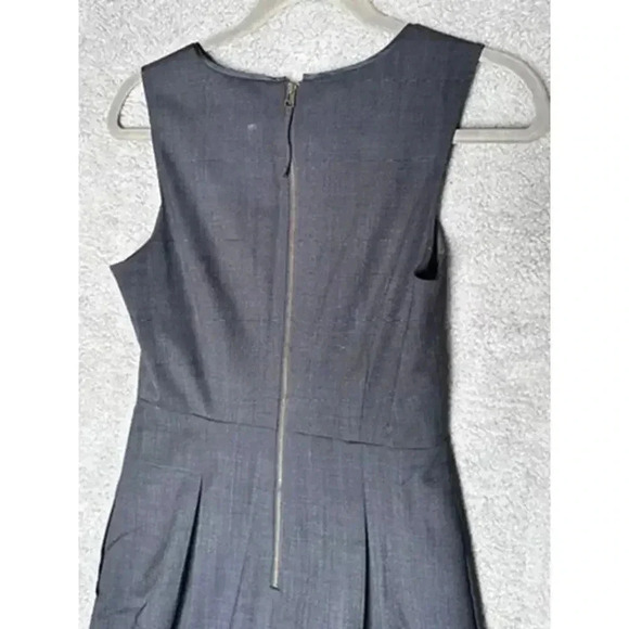 Banana Republic Women's Dress Size 4 Sleeveless Knee Length Pleats Wool Blend - Picture 8 of 8